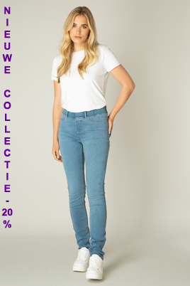 Base Level jeans Tess