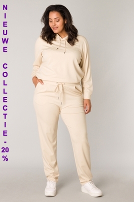 Base Level Curvy broek Yoanna