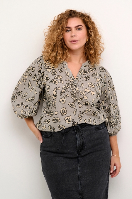 Kaffe Curve blouse Liana pofmouw