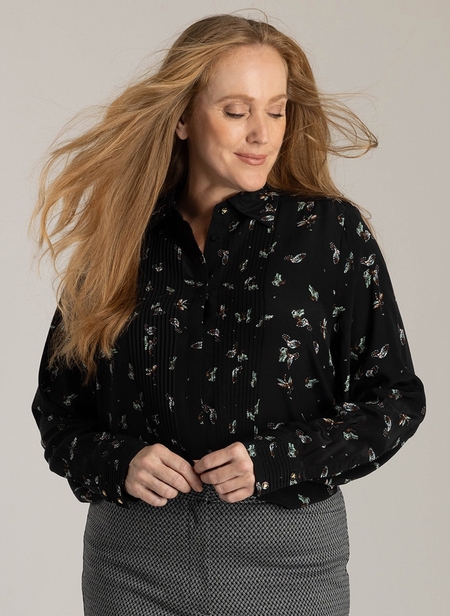 Yest Curve blouse Haya