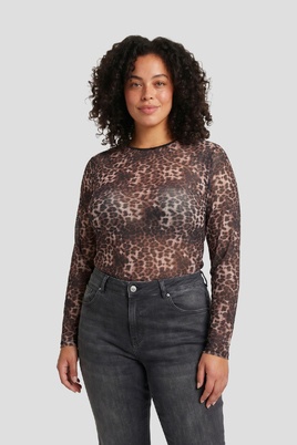 Exxcellent top Oliva