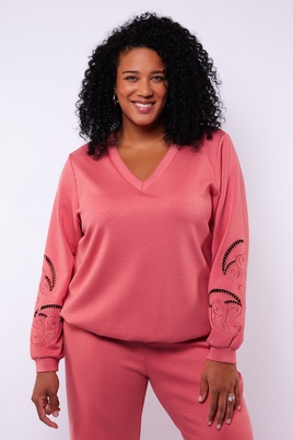 Exxcellent sweater met borduursel