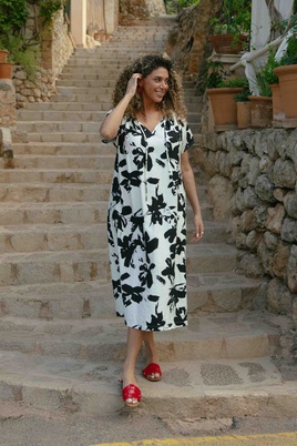 Exxcellent jurk Aryelle