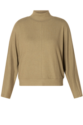 Yest Curve sweater Giselle