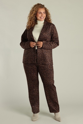 Yest Curve blazer Genevieve